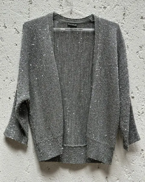 Abrigo tejido gris plata