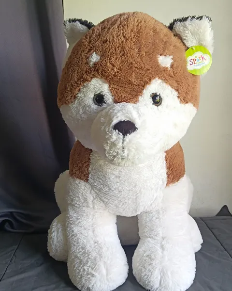 Peluche gigante de perro