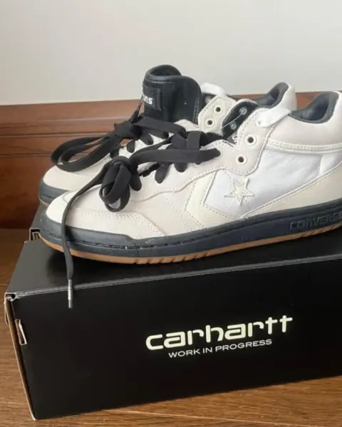 Carhartt converse cons mid