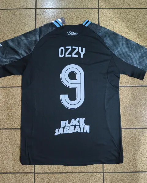 Camisetas Adidas, Aston Villa, Ozzy Osbourne, nuevas