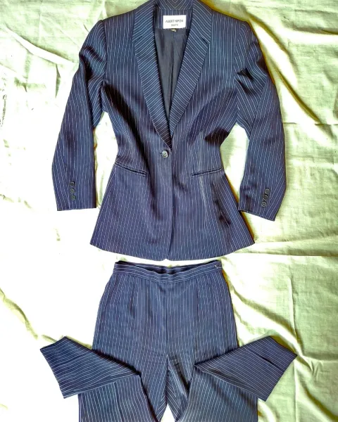 Traje de dos piezas