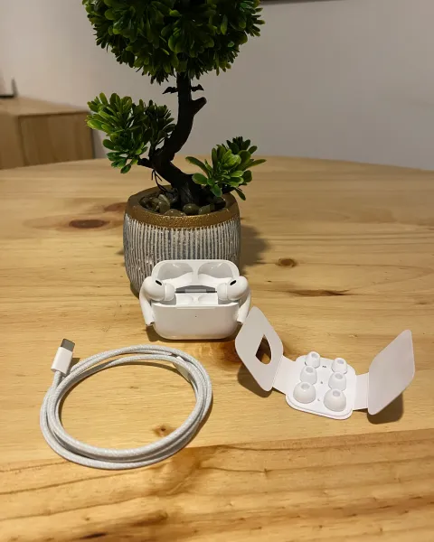 AirPod Pro 2 ANC
