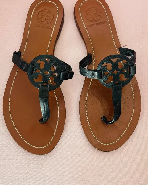 Sandalias Tory Burch Negras