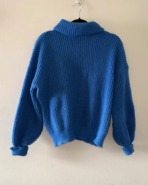 Suéter de lana azul