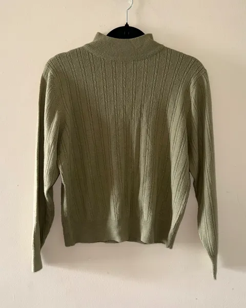 Suéter de lana verde