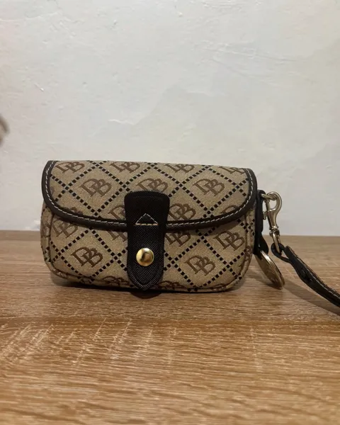 Cartera de mano Dooney & Bourke