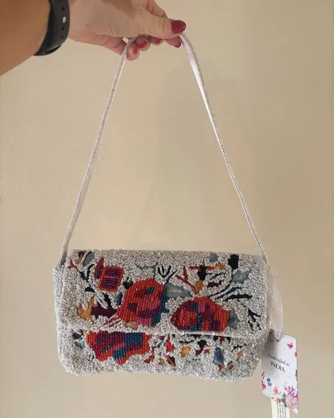 Bolso de hombros