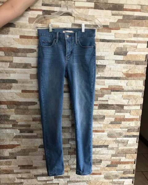 Skinny Jeans Levi's / Talla 25