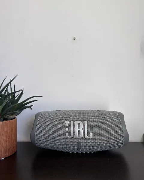 JBL Charge 5
