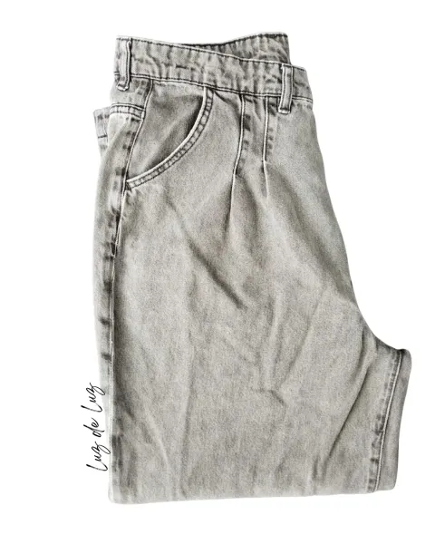 Mom Jeans