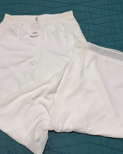 Pantalón blanco talla L
