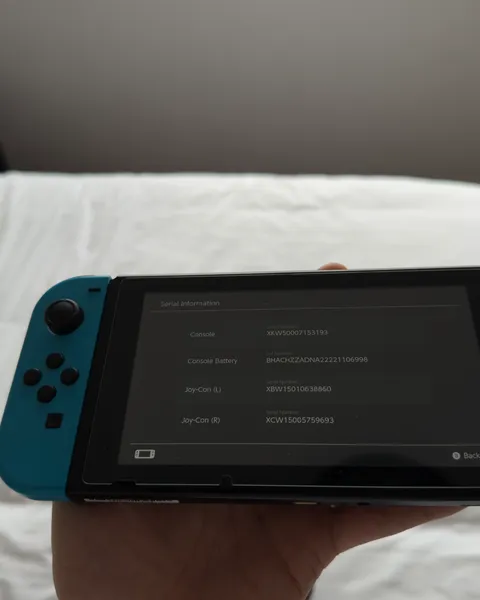 Nintendo Switch V2 96GB + Pokémon Legends: Arceus + Set de Accesorios | ₡95.000 | *Precio Negociable