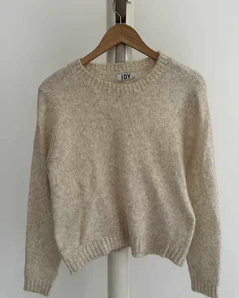 Suéter beige