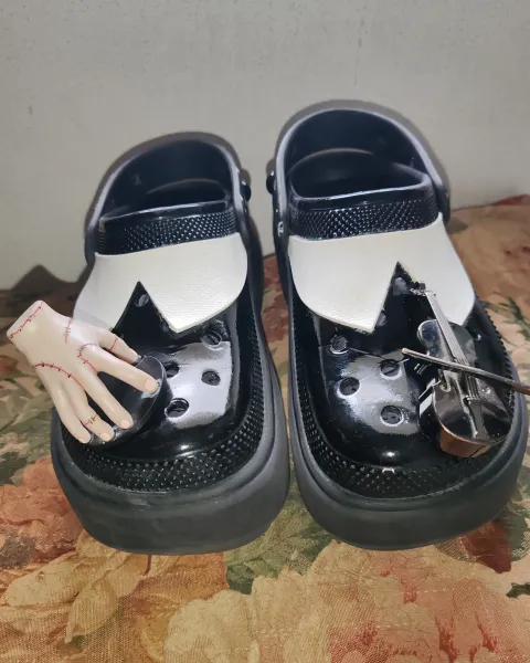 Crocs