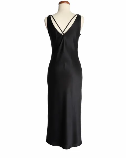 Vestido slip satén negro con tiras cruzadas · Talla (4) S·  · Excelente estado