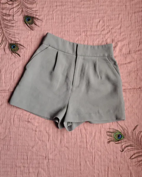 Short Forever 21