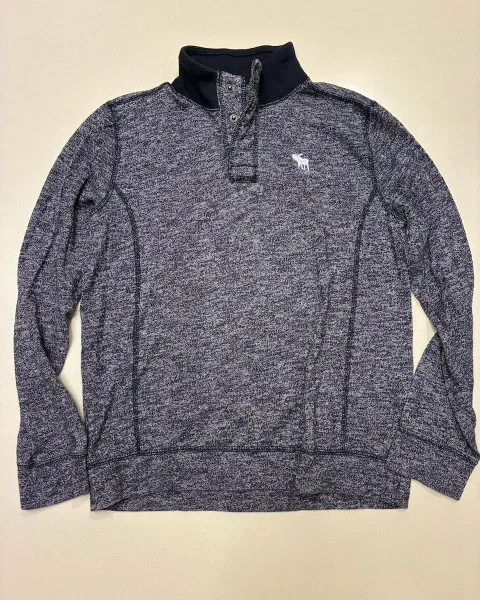 Hermosa sweater Abercrombie Kids – Talla 10/11
