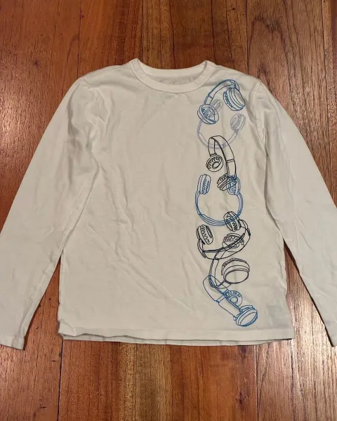 Camiseta GAP Kids manga larga 🎧 / Talla M