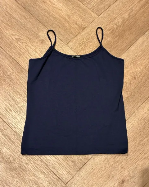 Top azul de tirantes Zara (Talla L)