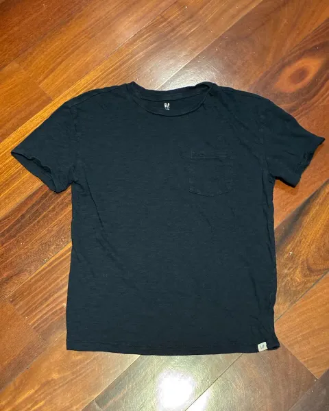 Vendo camisa básica Gap kids / talla M / Usada