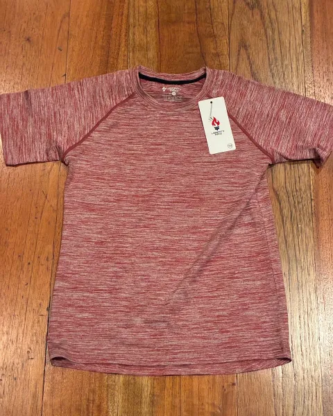Camiseta deportiva niño (NUEVA) – Talla M