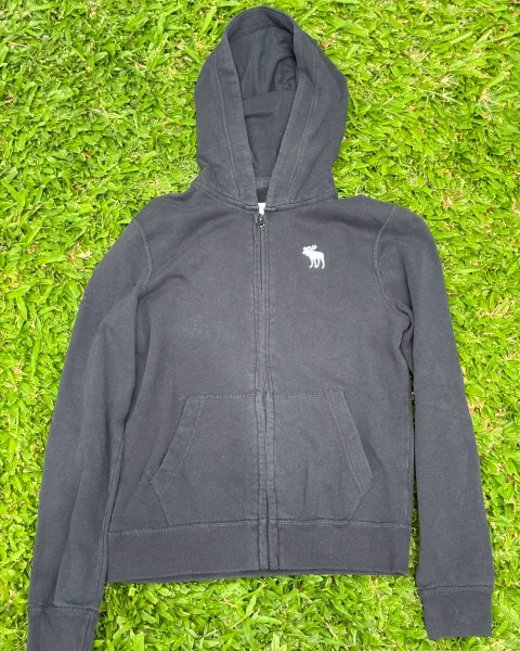 Vendo sweater Abercrombie talla 13/14