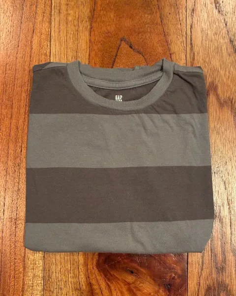 Camiseta GAP kids (talla M) niño