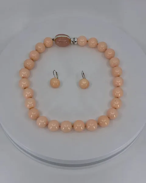 Set collar + aretes tono coral pastel