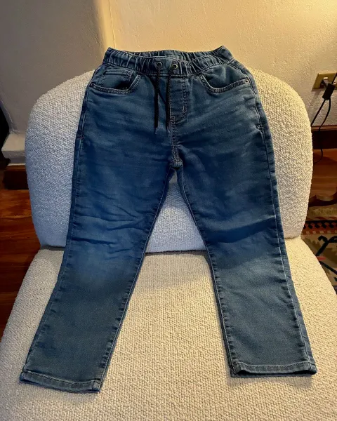 👖 Pantalón Cat & Jack para niño – Talla 8