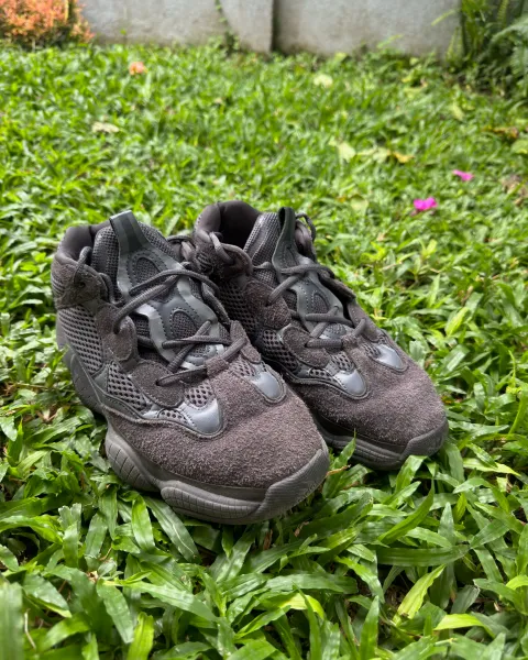 Adidas Yeezy 500