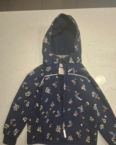 Softgel Jacket
