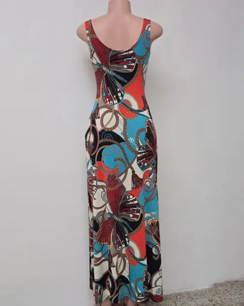 Hermoso vestido al cuerpo