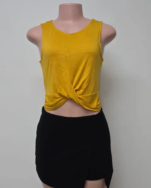 Blusa crop top al cuerpo