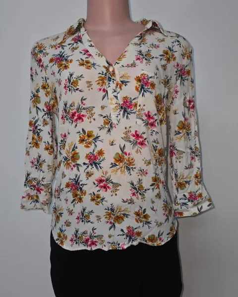 Blusa Camisera Floreada