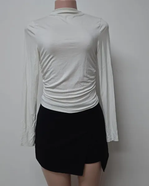 Blusa stretch blanca manga larga