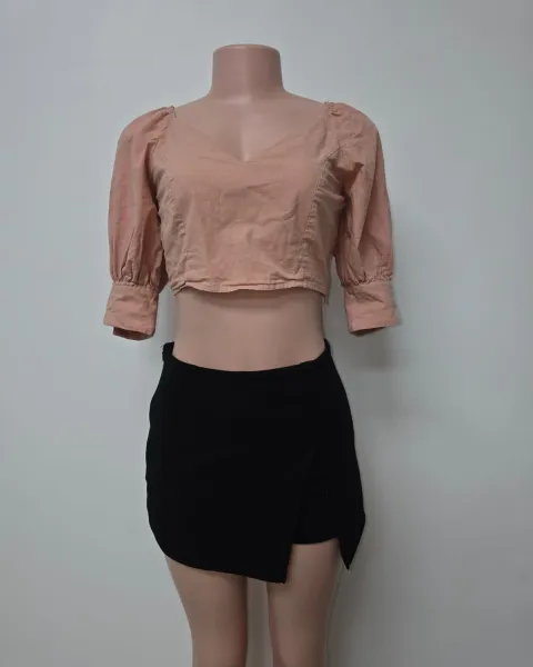 Blusa crop top