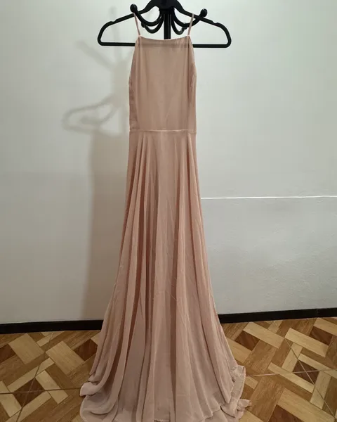 Vestido de día largo rosa pastel