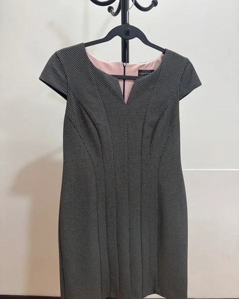 Elegante vestido corto formal