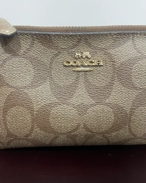 Billetera Coach