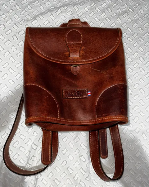 Mochila de cuero
