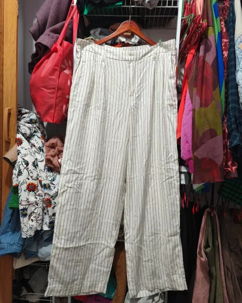 Pantalón de vestir, pierna ancha