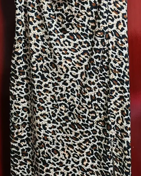 Vestido animal print