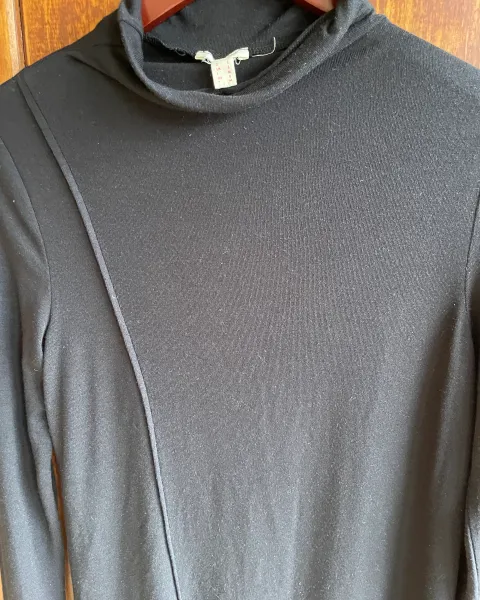 Sweater ligero tipo blusa marca Esprit