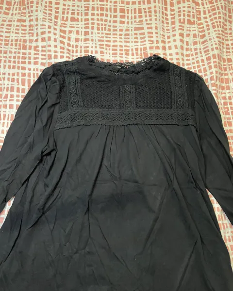 Blusa tipo romantica marca Loft