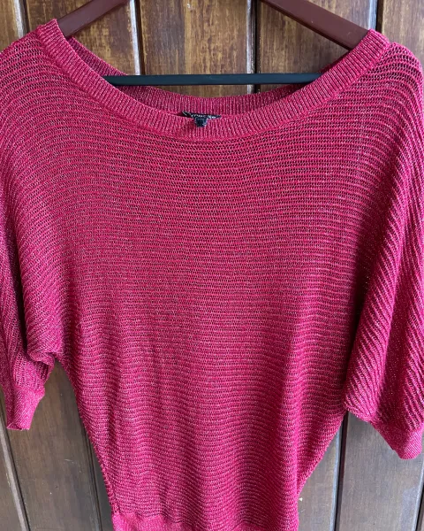 Sweater tejido rojo marca Express