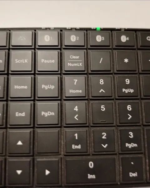 Teclado Inalámbrico Jelly Comb