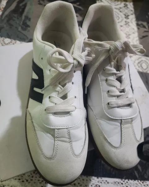 Tennis blancas