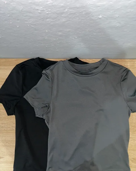 Blusas Básicas