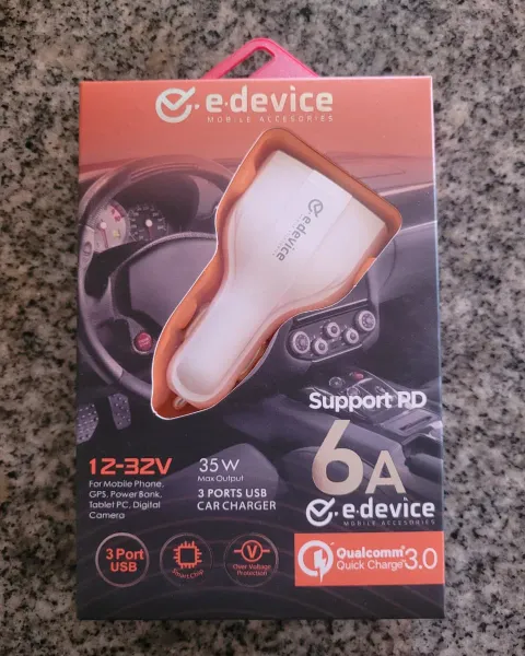 Cargador para automóvil